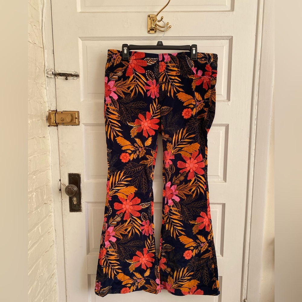 We The Free Floral Bell Bottom Flare Pants Size 32